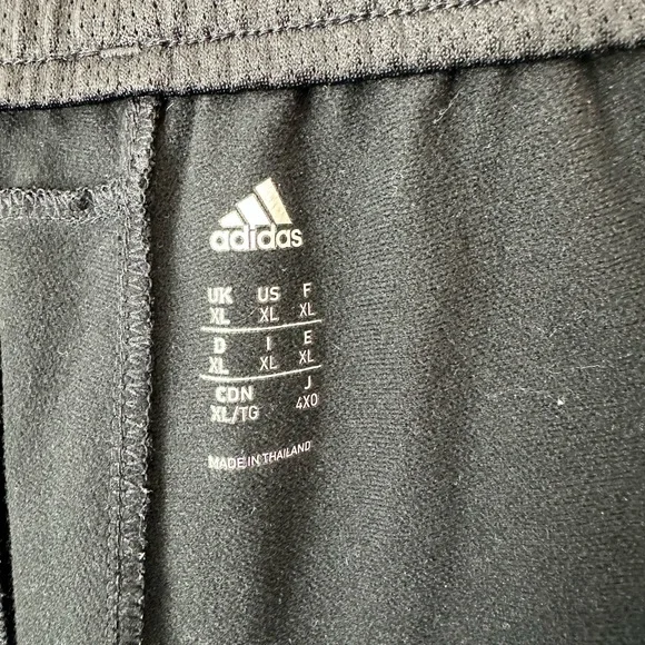⭐️ ADIDAS Men’s Tricot 3 Stripe XL Athletic Pants - Picture 5 of 10